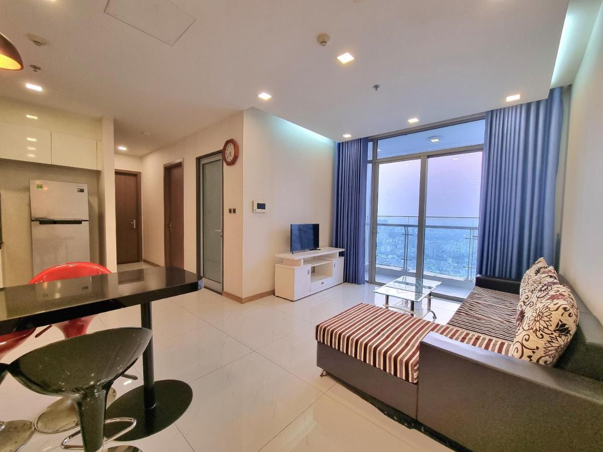 Appartement Cao House Saigon - Vinhomes Park *