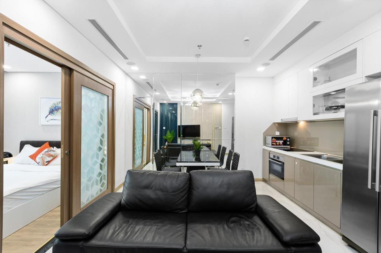 Cao House Saigon - Vinhomes Park Appartement